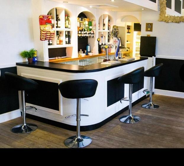 The York Hotel Wolverhampton Exterior foto