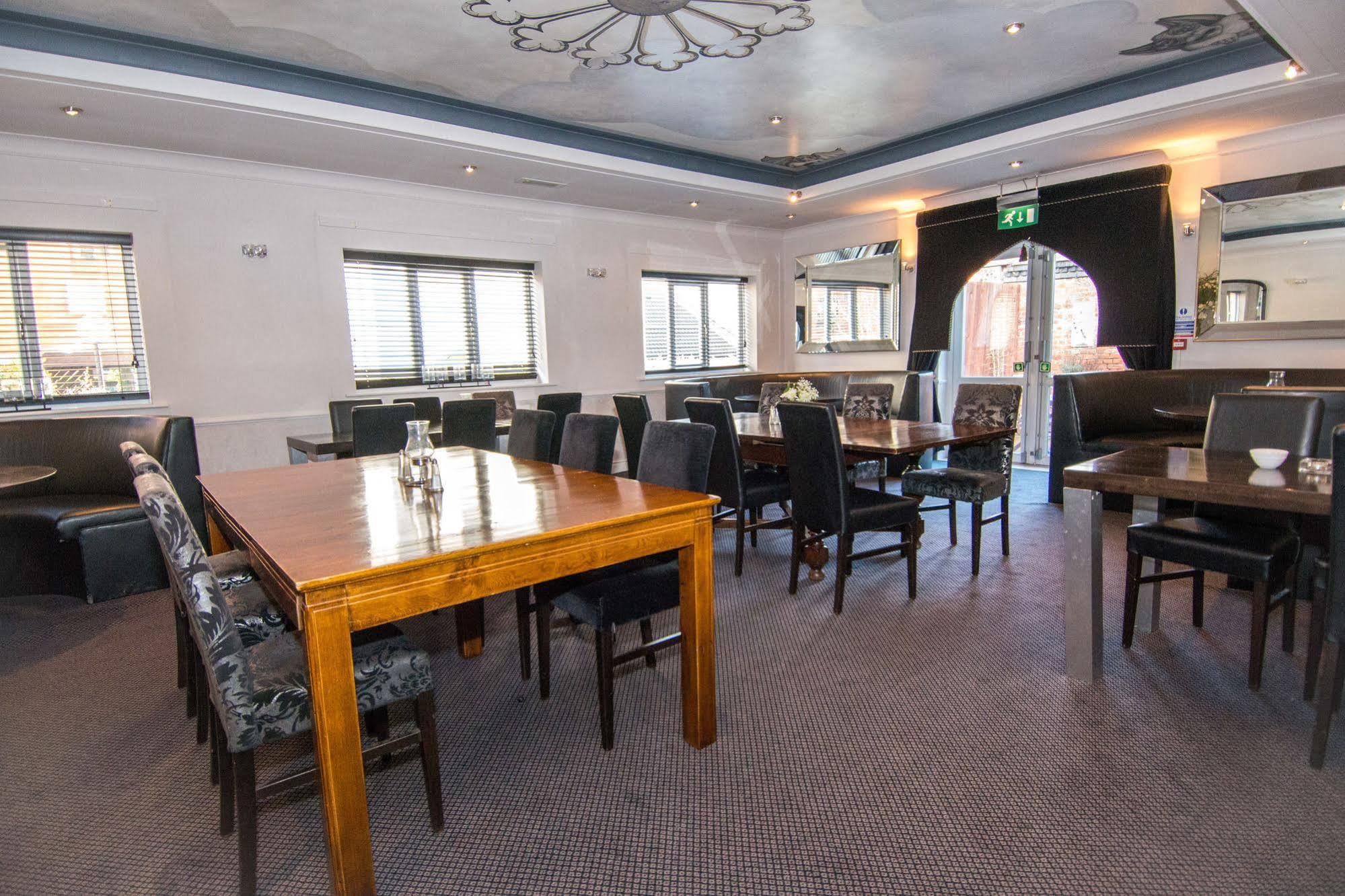 The York Hotel Wolverhampton Exterior foto
